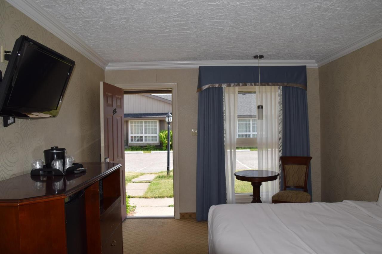 Festival Inn Stratford Esterno foto